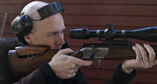shooting-554240_640